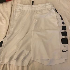 Nike Medium Shorts